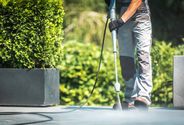 Best Sign and Awning Cleaning  in Mbria, CA
